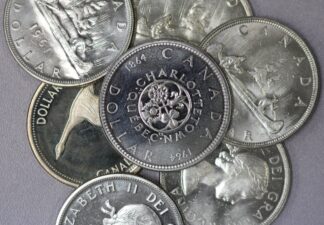 (1) Random Date (1953-1967) Canada Silver Dollar AU/BU - 80% Silver