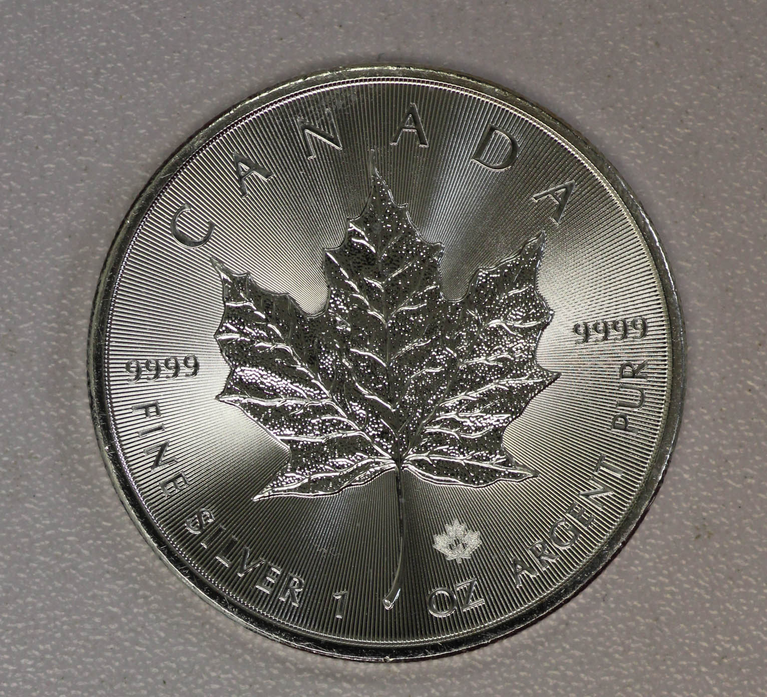 2016 Canada Silver Maple Leaf 1 Ounce .9999 Fine Silver - Image 2