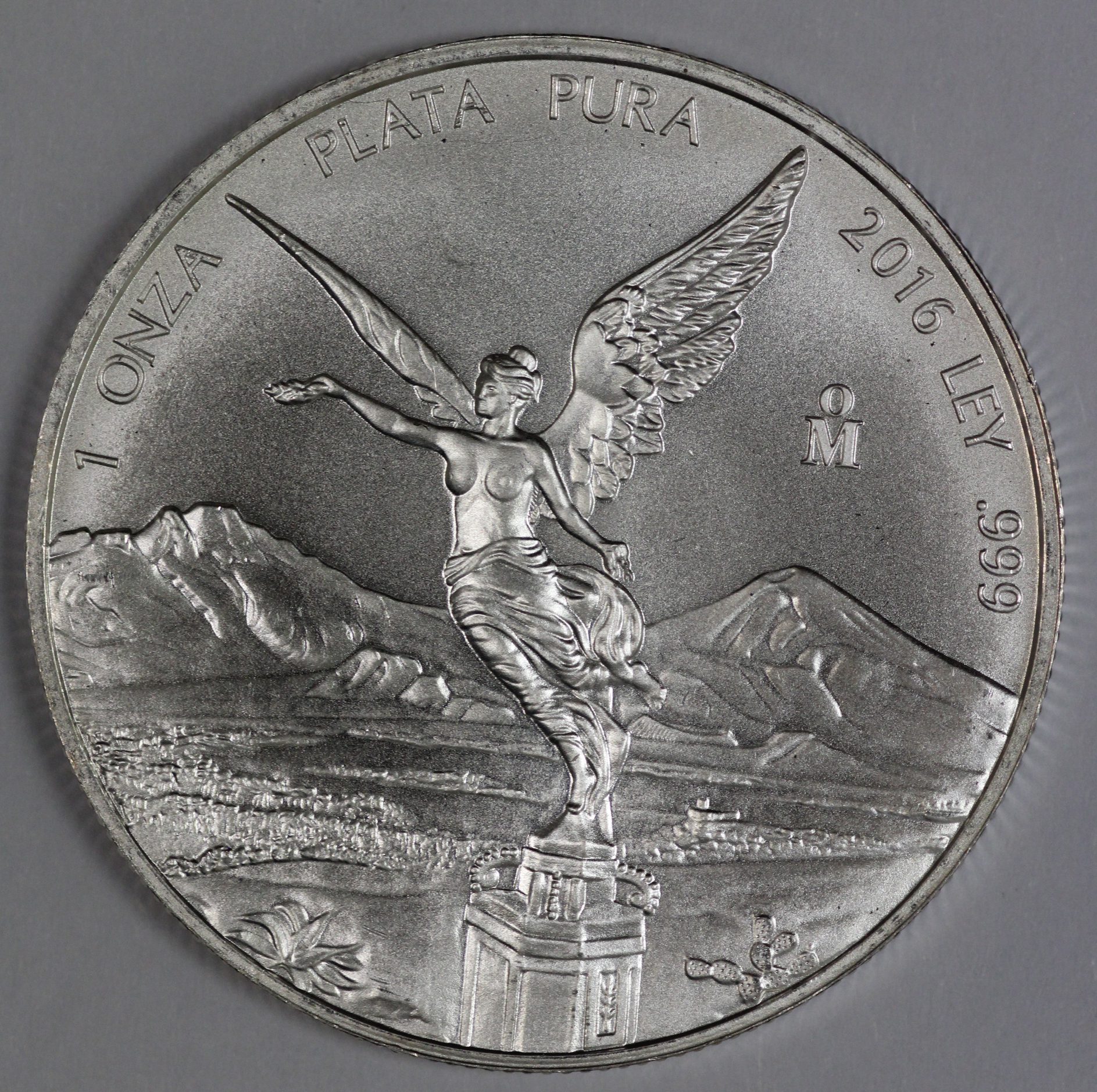 Auction - 2016 Mexico Silver Libertad - 1 Ounce .999 Fine Silver - Toning On Reverse