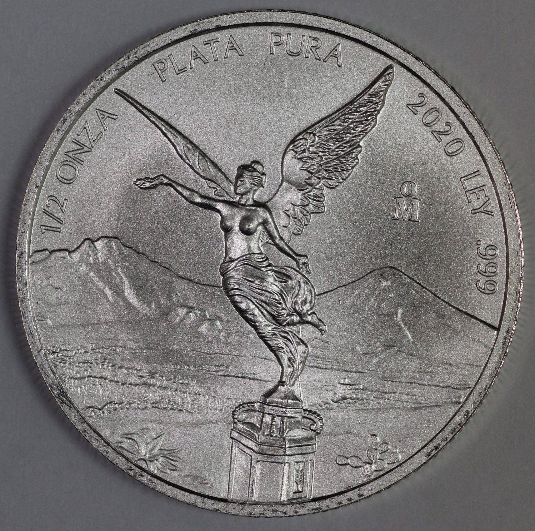 Auction - 2020 Mexico Silver Libertad - 1/2 Ounce .999 Fine Silver