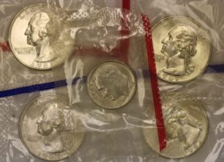 AUCTION- 4 Silver Quarters & One Silver Dime Cut From Mint Sets