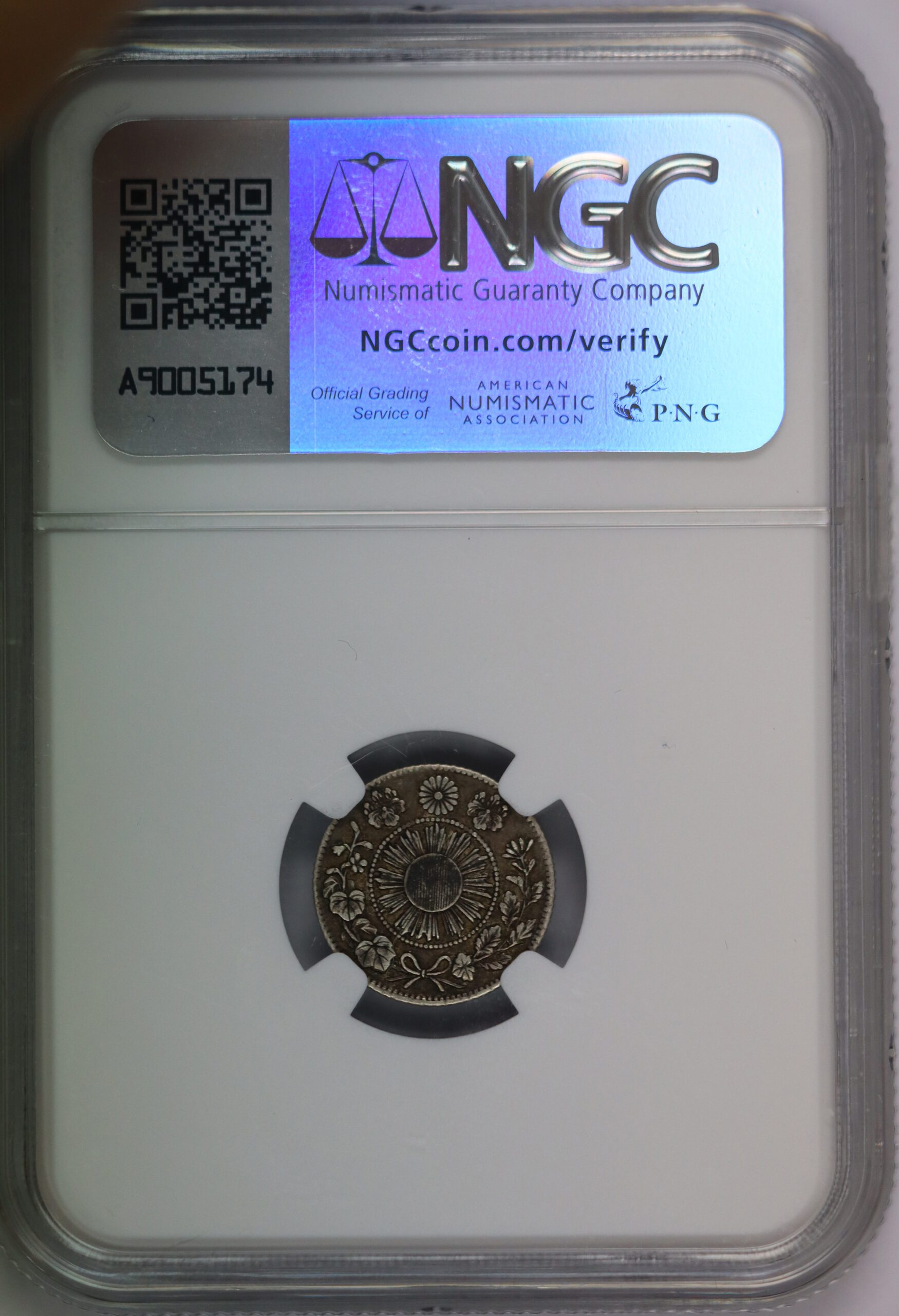 (1) Auction - M3 (1870) Japan 5s Shallow Scales XF40 NGC - Image 3