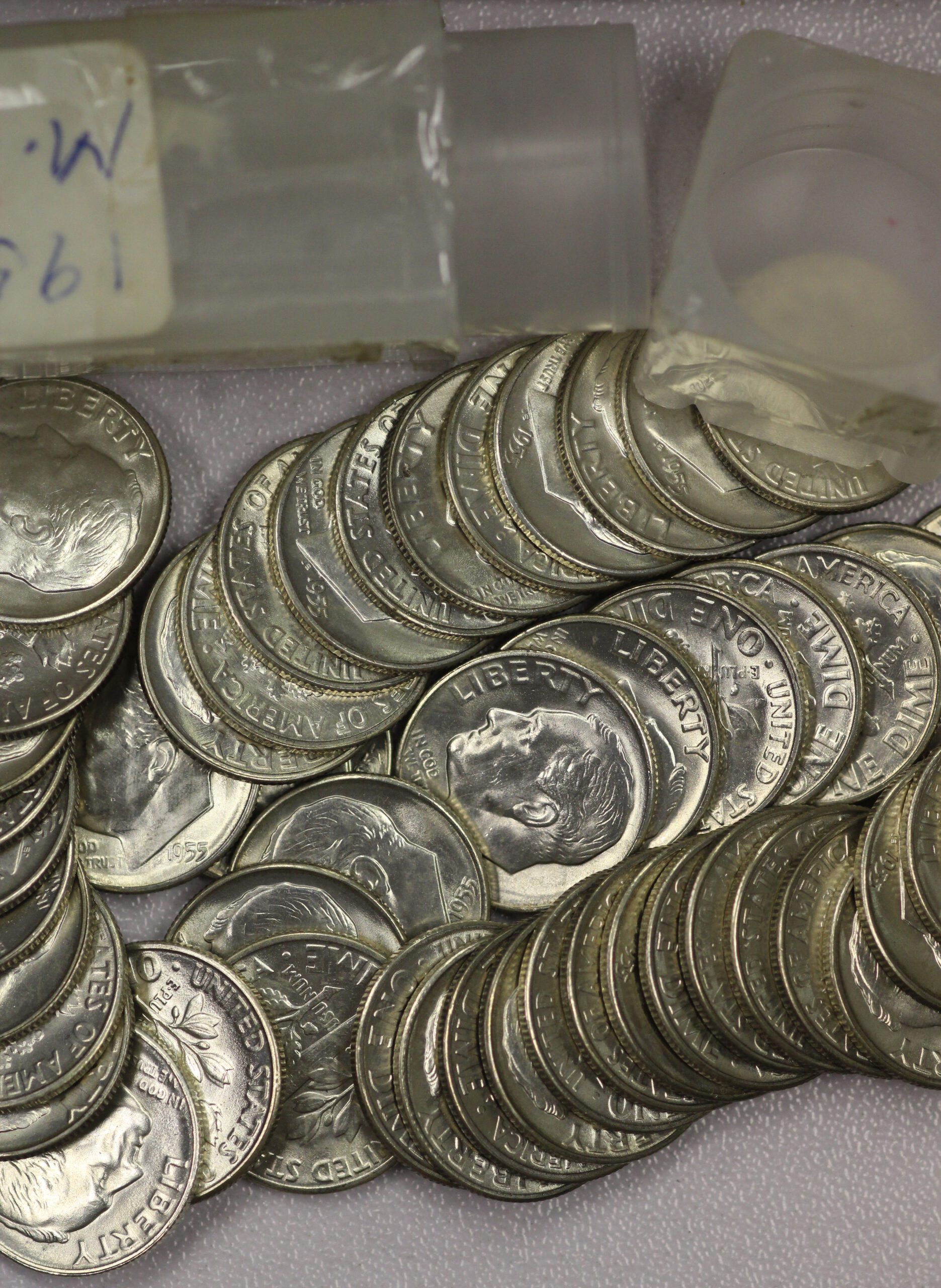 Auction - 1955 S Roosevelt Dime Roll Mostly BU Except For The Two End Rolls (50 Coins)