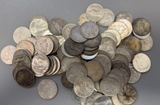 (1) 1922 To 1935 Random Circulated Peace Dollar