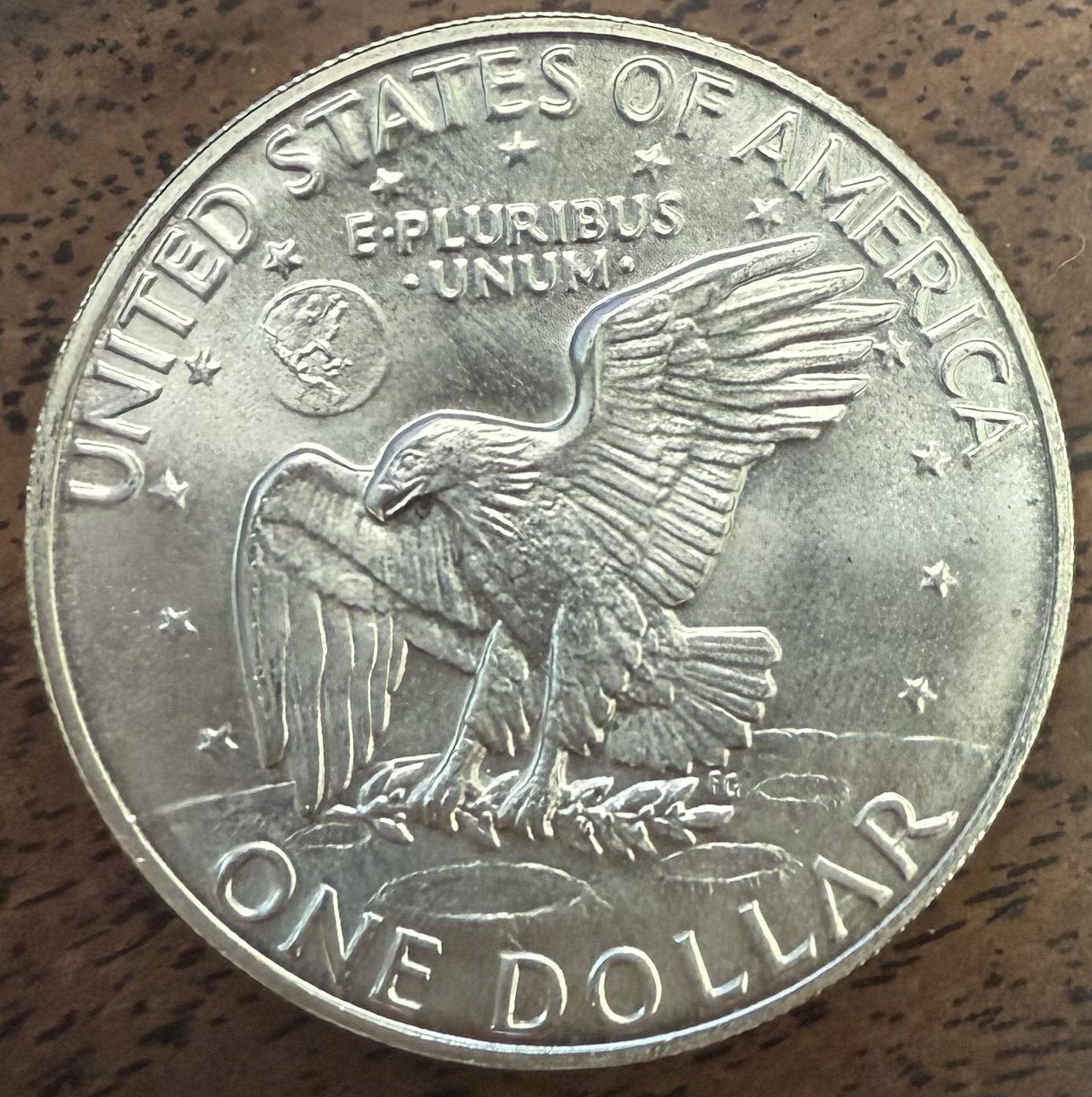 1974 S Eisenhower UNC 40% Silver Dollar - Image 2