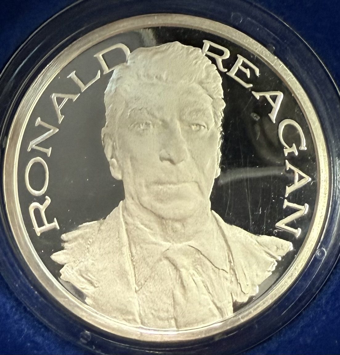 Auction - 1981 Ronald Reagan Inaugural Medal .999 1 oz Silver