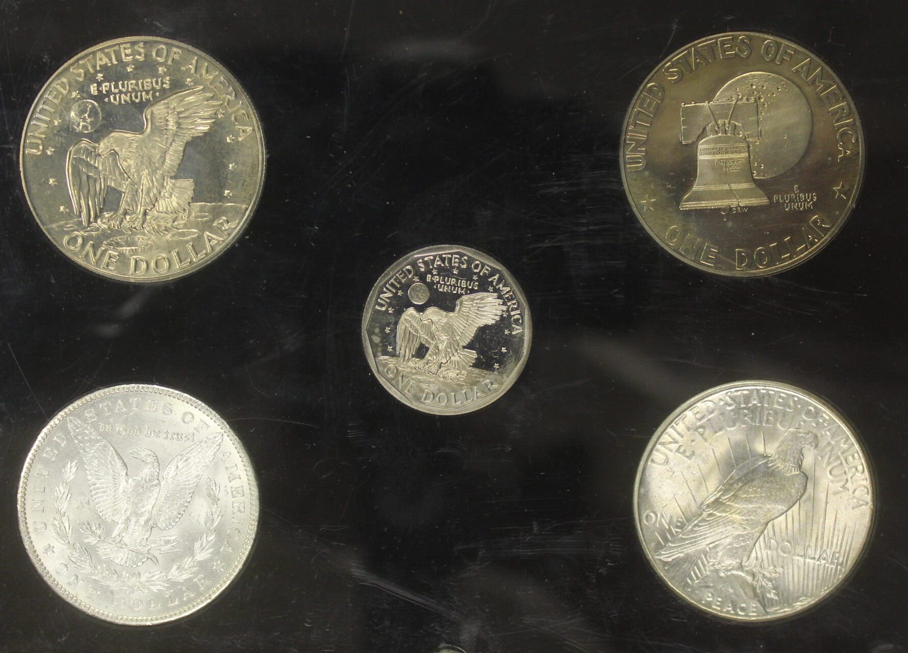 AUCTION- United States Twentieth Century Type Dollars Morgan, Peace, Eisenhower and SBA In a Capitol Plastic Holder - Image 2