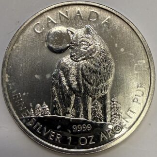 2011 Canada Wolf 1 oz .9999 Fine Silver Milk Spots Toning