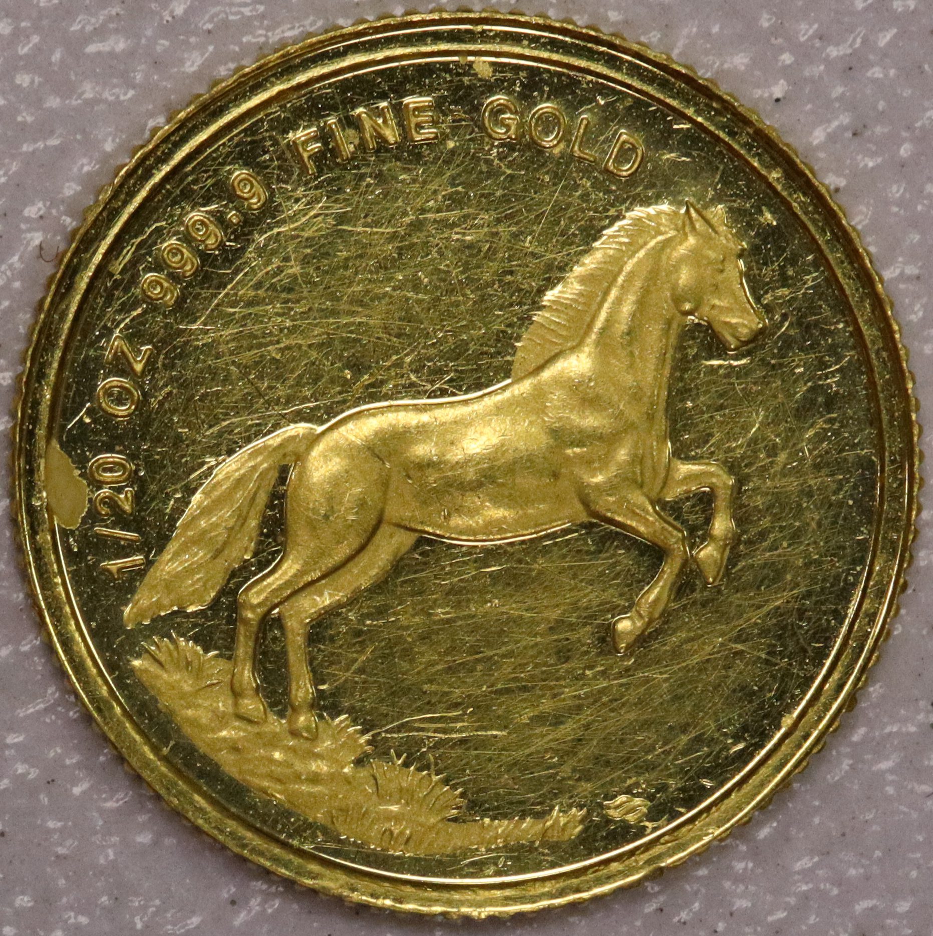 AUCTION- 2014 Singapore 1/20th Gold .9999 Silver Cleaned