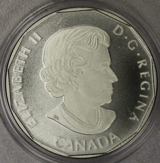 AUCTION- 2015 Canada 10 Dollars Over 15 grams .999 Silver