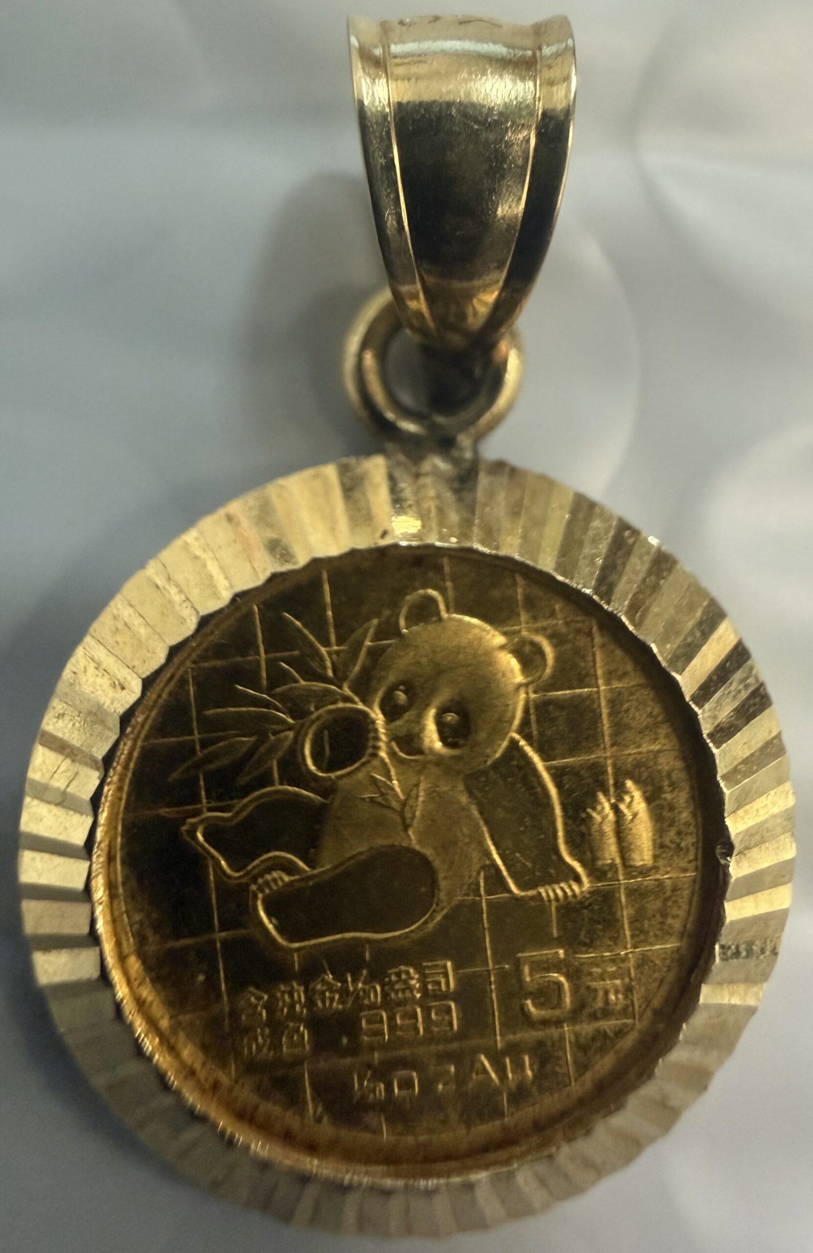 1989 1/20th oz Gold Panda In Bezel