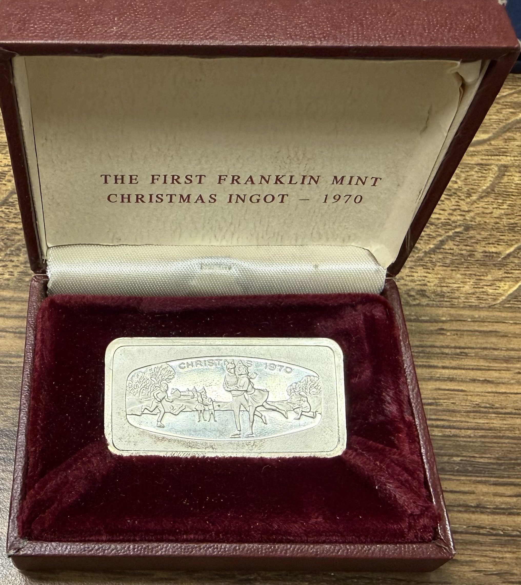 Auction - 1970 Sterling Silver Christmas Ingot Franklin Mint 100 Grains - Image 3