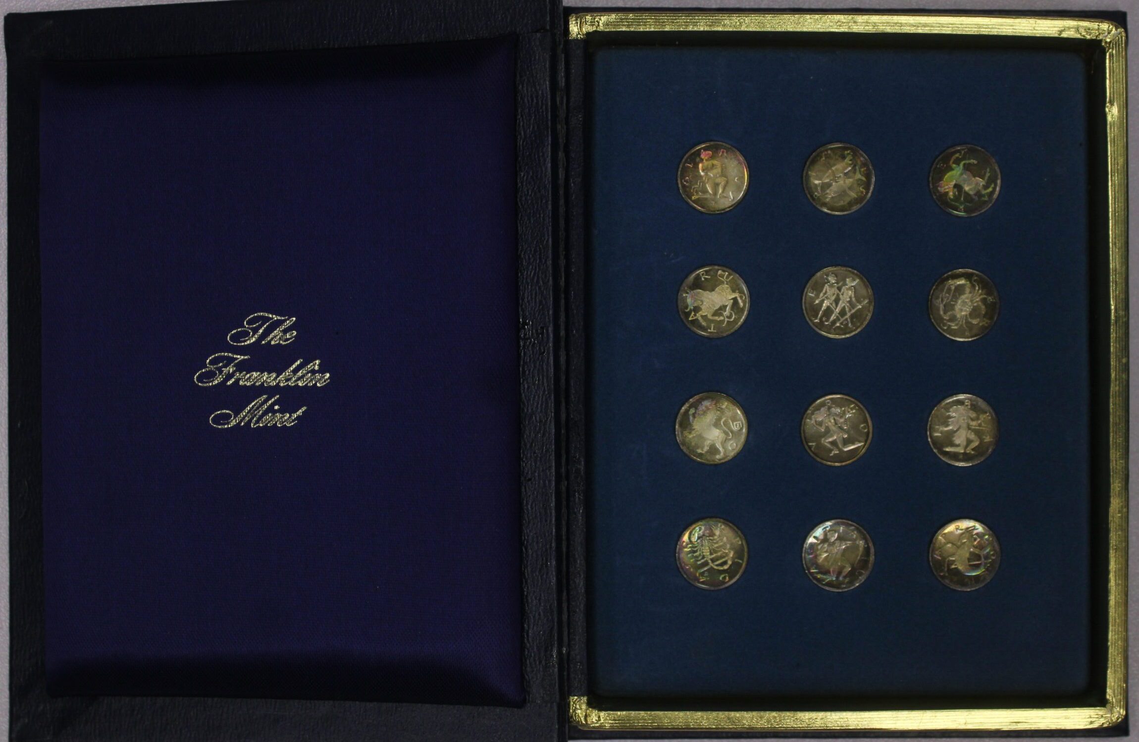 AUCTION- 1970 Franklin Mint Complete Set of 12 One Gram Zodiac Silver Rounds - Image 2