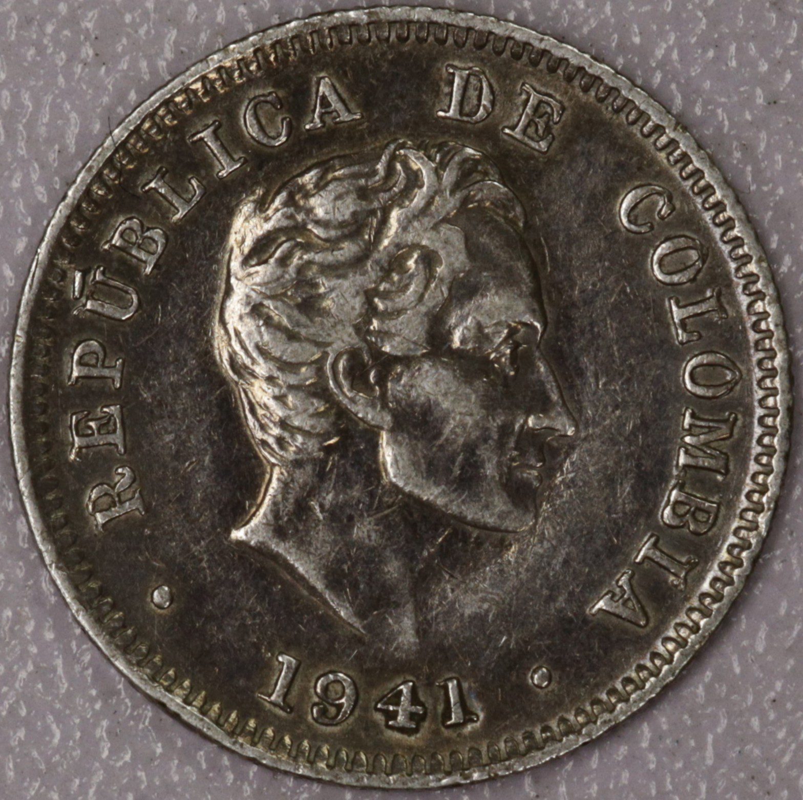Auction - 1941 10 Centavos Columbia * .900 Silver