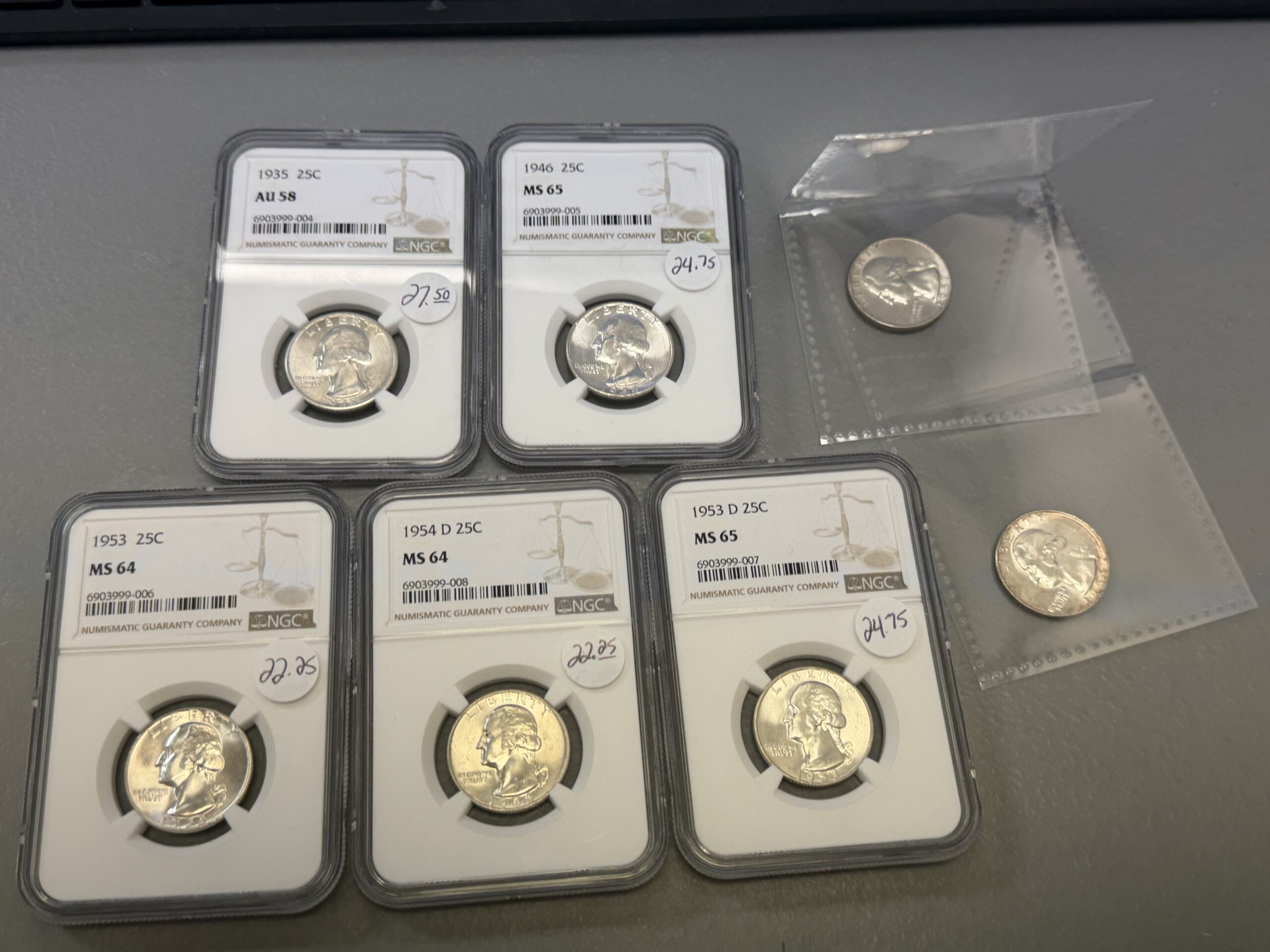 Auction- Group of Uncirculated Silver Washington Quarters: 5 Graded/2 Ungraded (See Description)